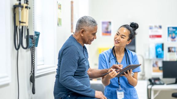 Patient-doctor-discussing-results.jpg