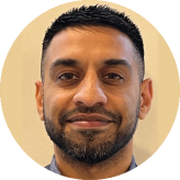 Headshot of Naveed Ahmed