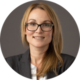 A head and shoulder image of Laura Hampson